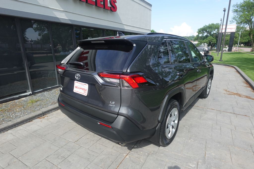 2021 Toyota Rav4 Image 2