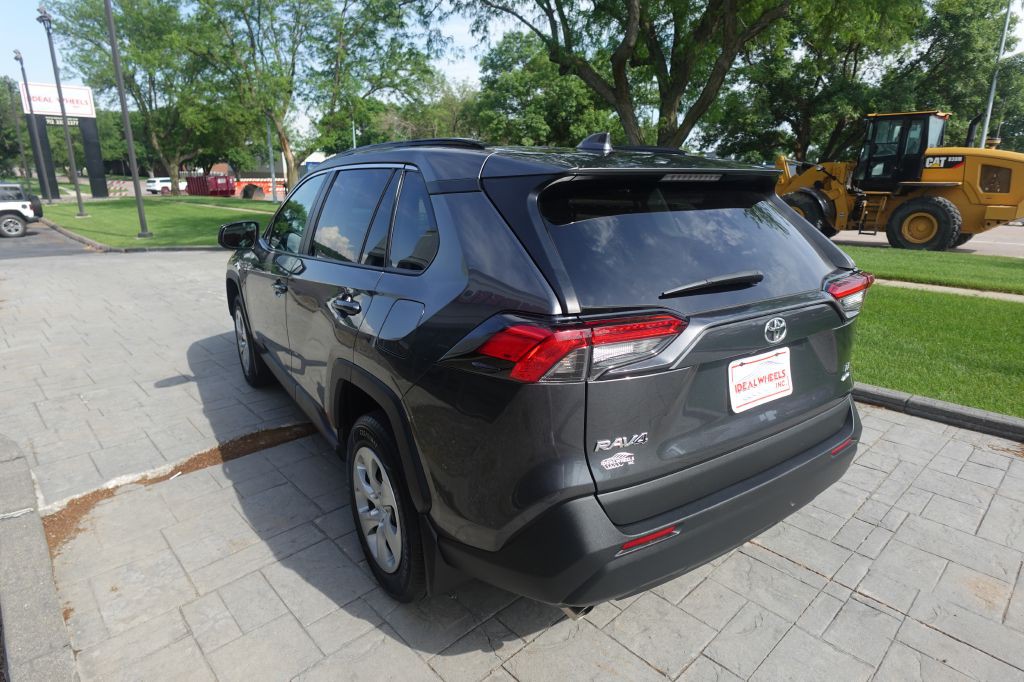2021 Toyota Rav4 Image 4