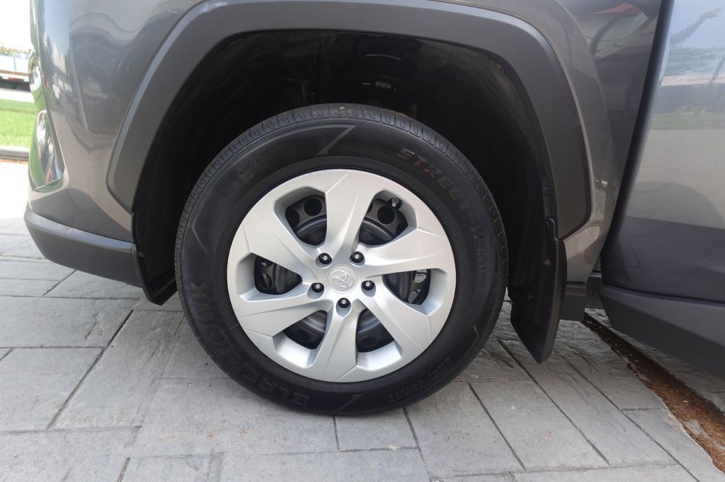 2021 Toyota Rav4 Image 18