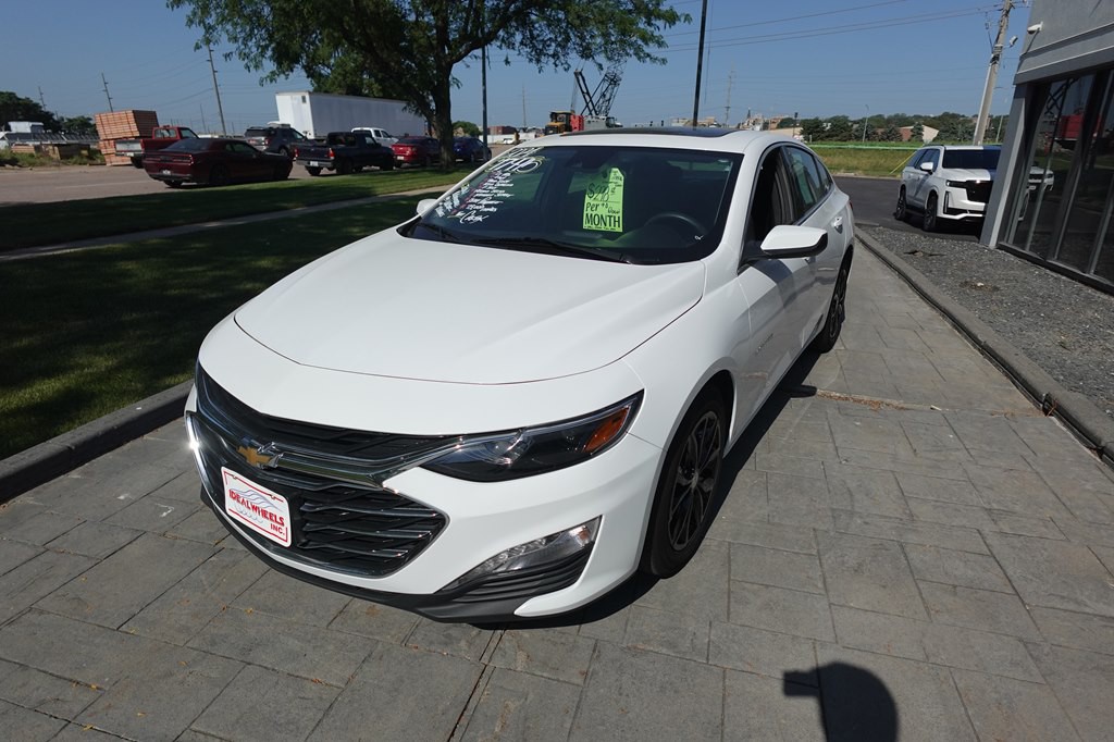 2024 Chevrolet Malibu Image 6