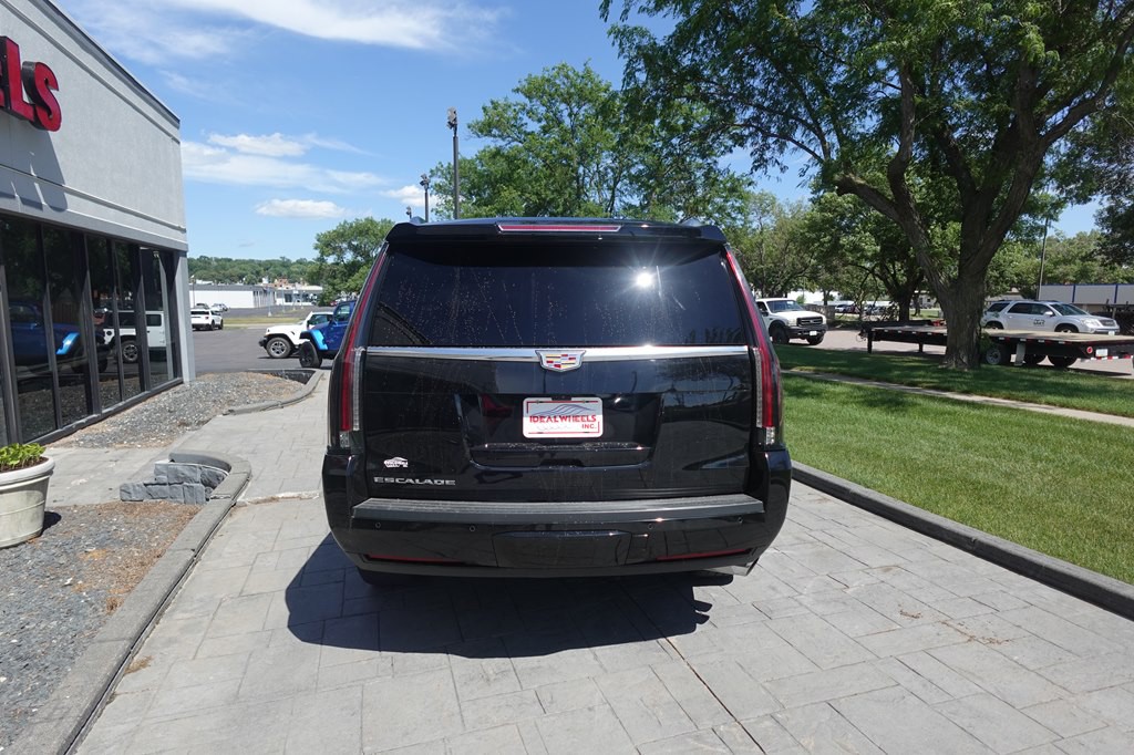 2019 Cadillac Escalade Image 4