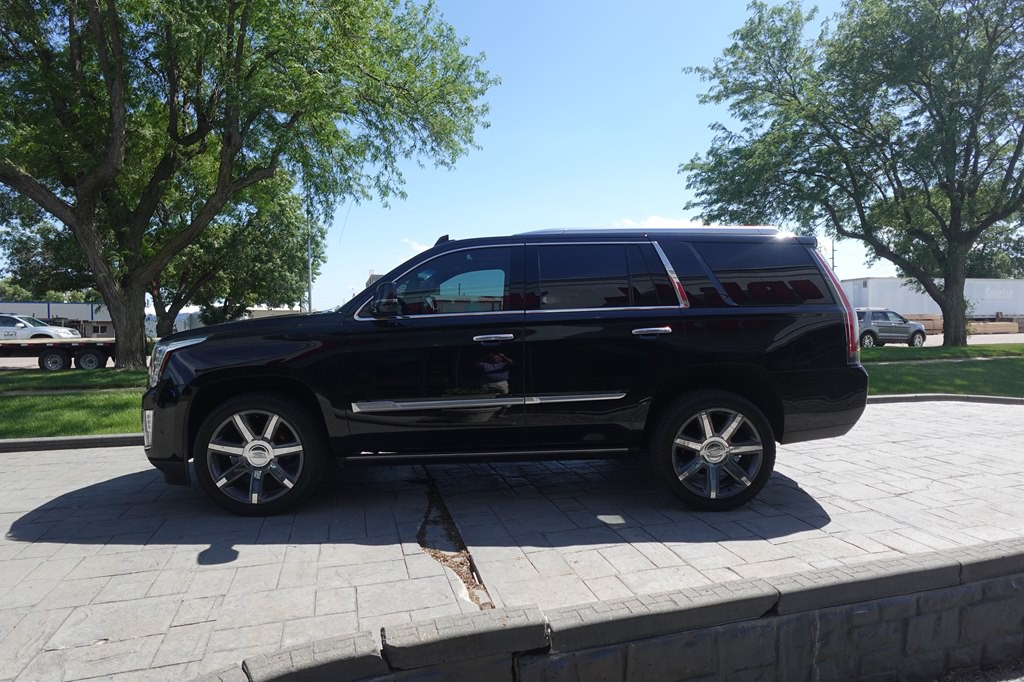 2019 Cadillac Escalade Image 6