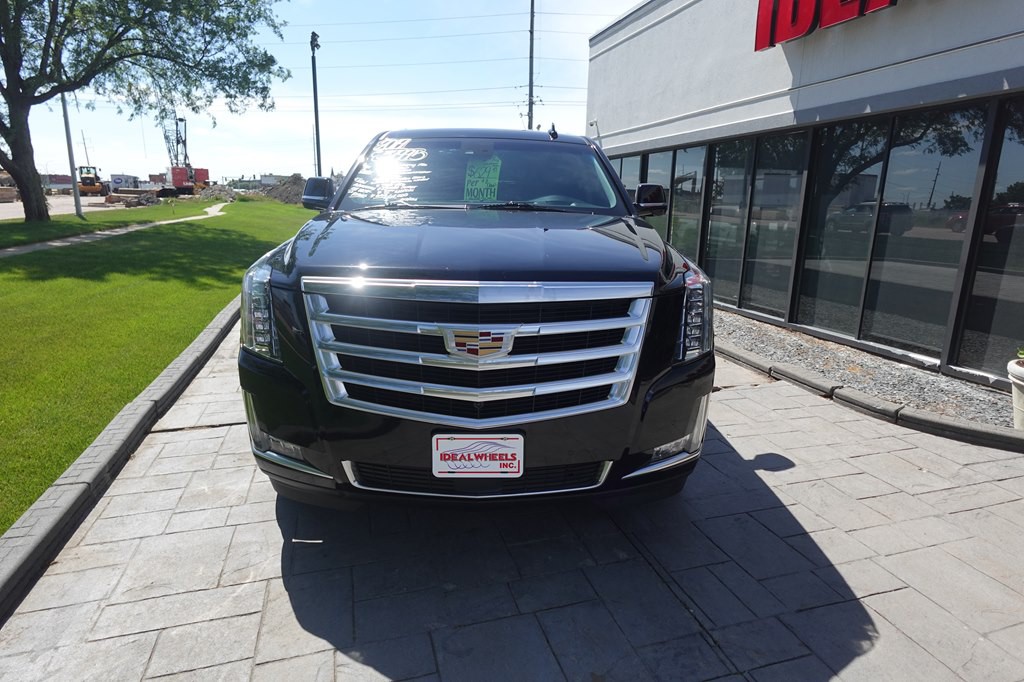 2019 Cadillac Escalade Image 8
