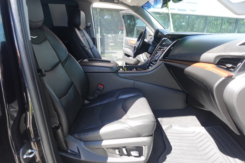 2019 Cadillac Escalade Image 23