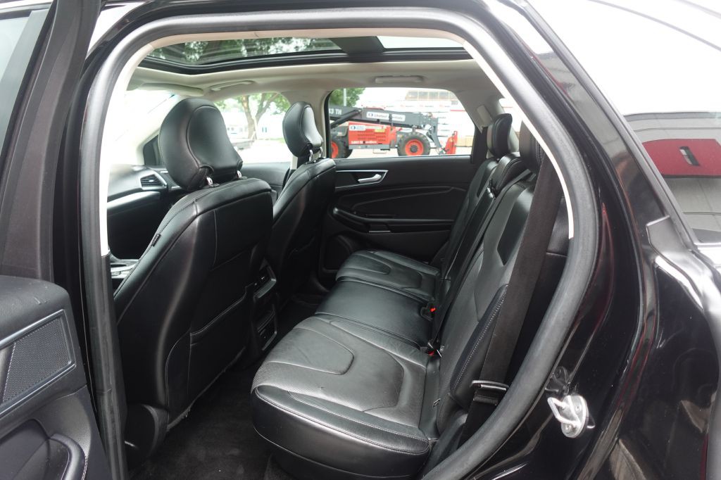 2018 Ford Edge Image 10