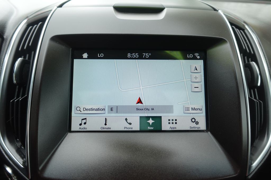 2018 Ford Edge Image 18