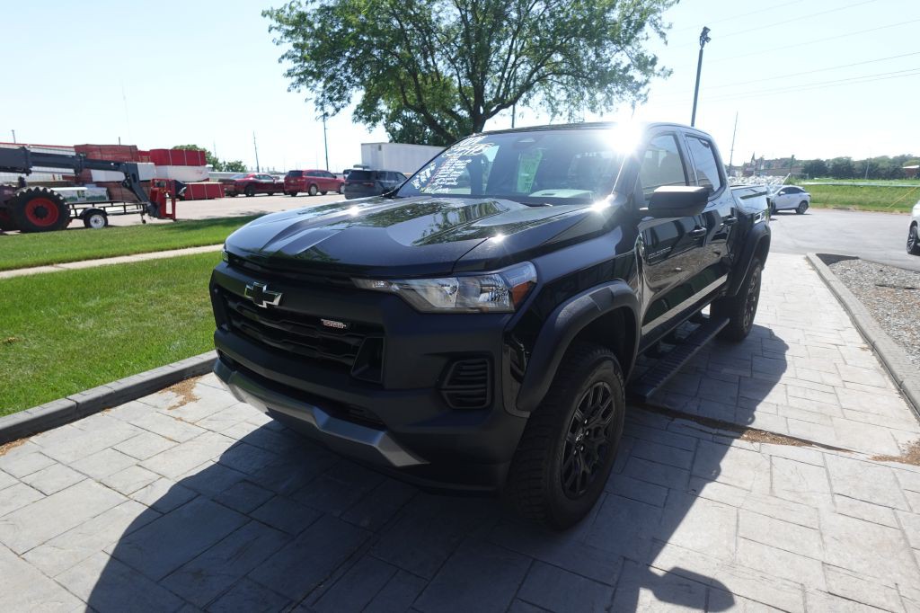 2024 Chevrolet Colorado Image 6