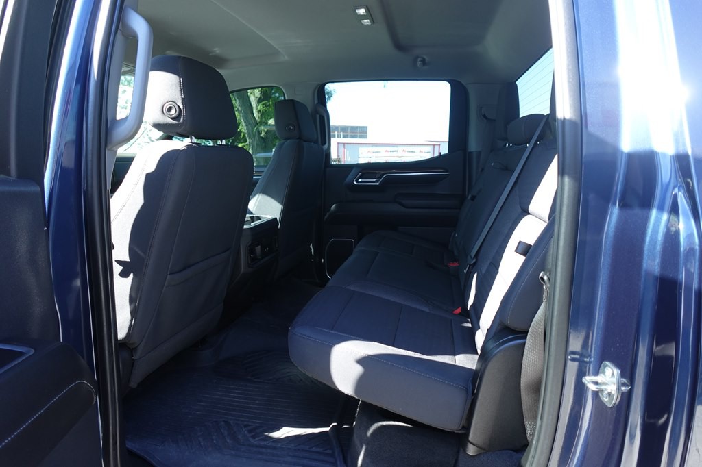 2023 Chevrolet Silverado 1500 Image 16