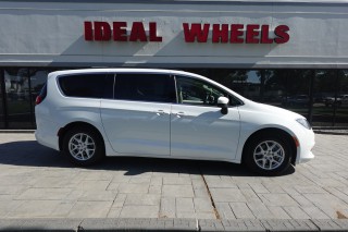 Image for 2021 Chrysler Voyager LXI ID: 7480218