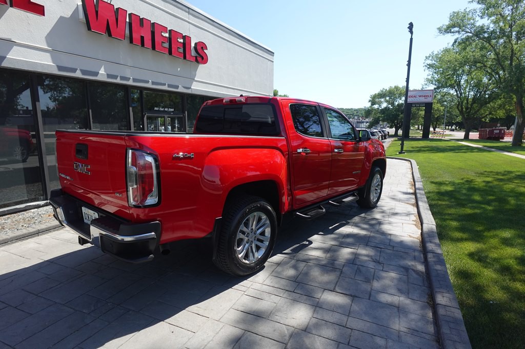 2019 GMC Canyon Image 3