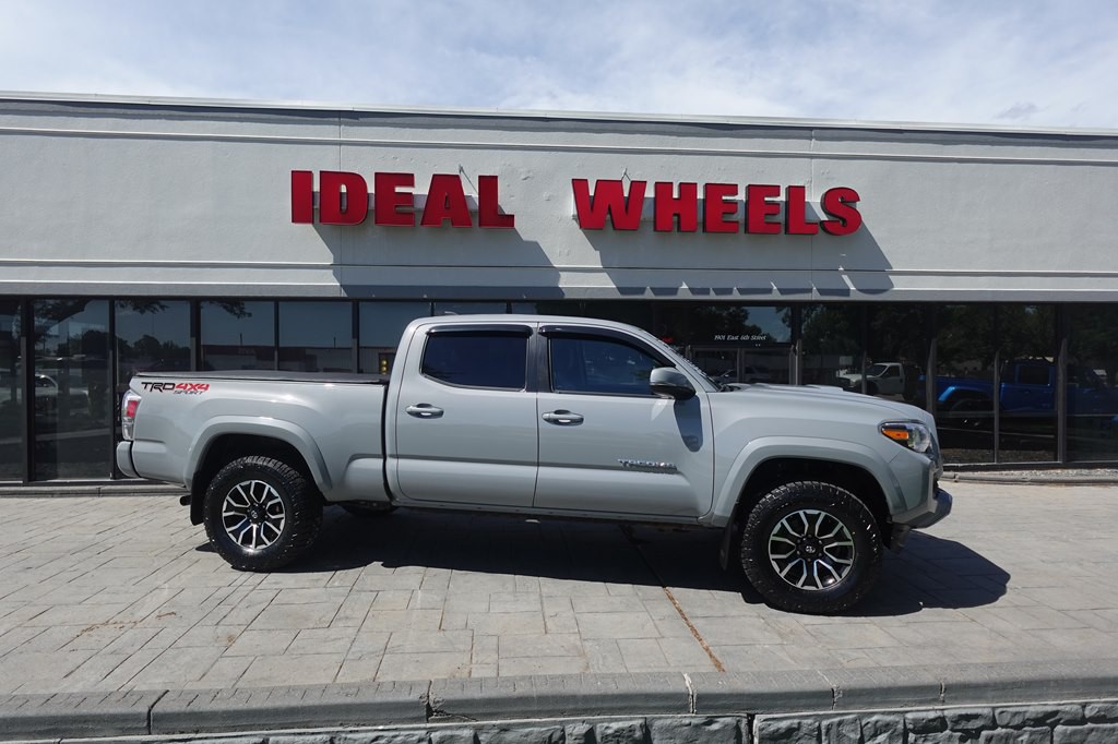 2021 Toyota Tacoma Image 1