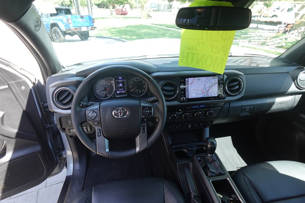 2021 Toyota Tacoma Image 13