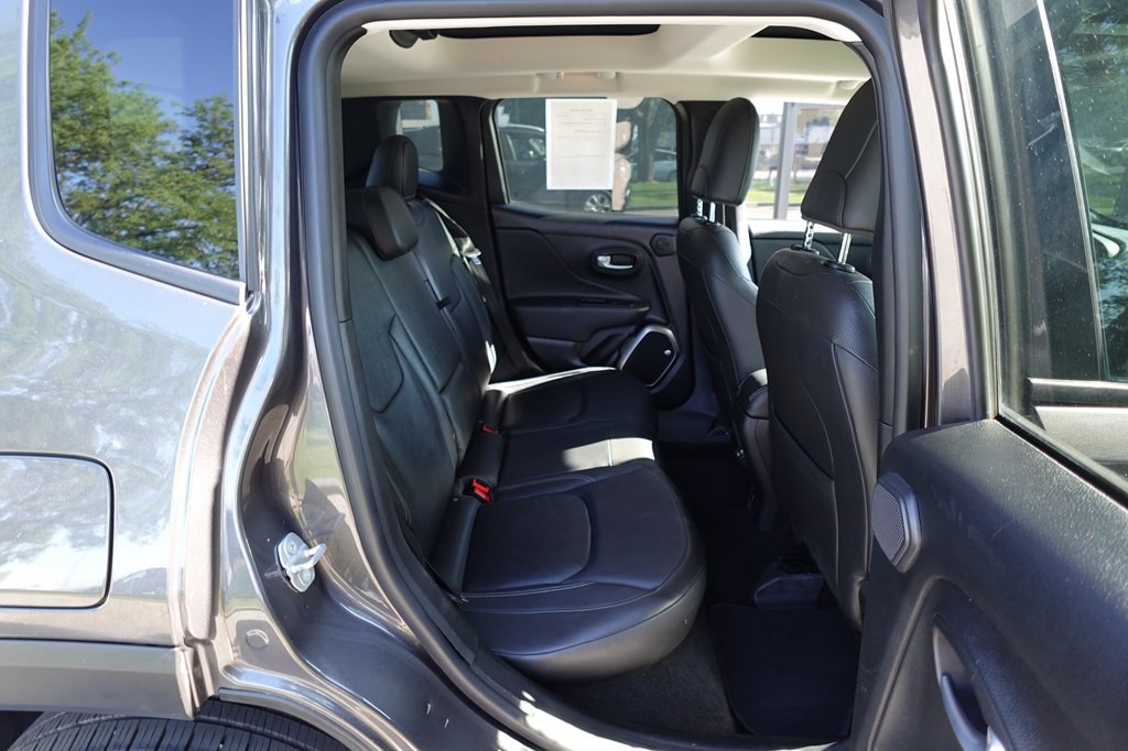 2018 Jeep Renegade Image 12