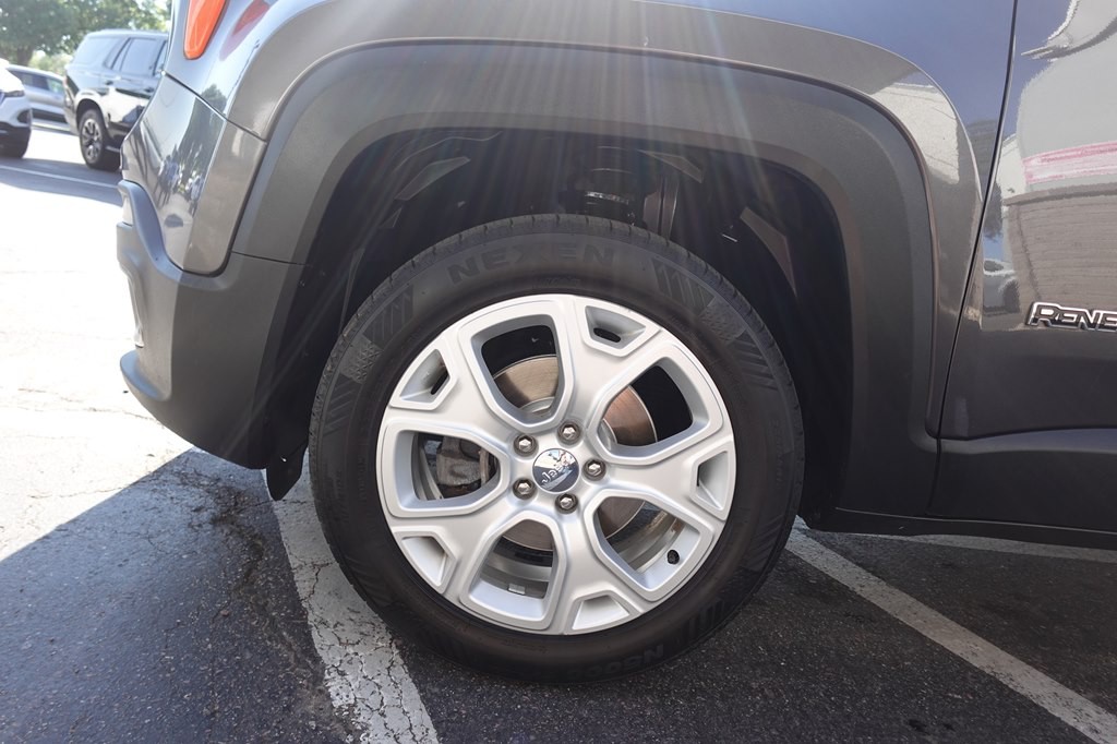2018 Jeep Renegade Image 18