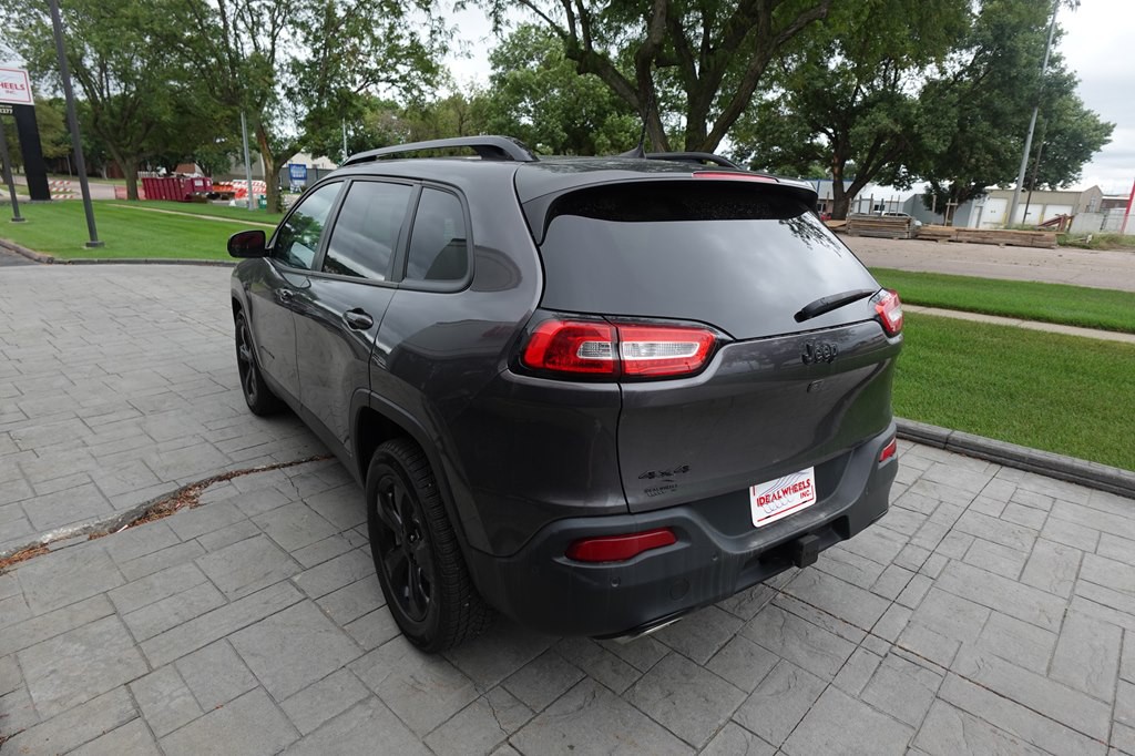 2018 Jeep Cherokee Image 4