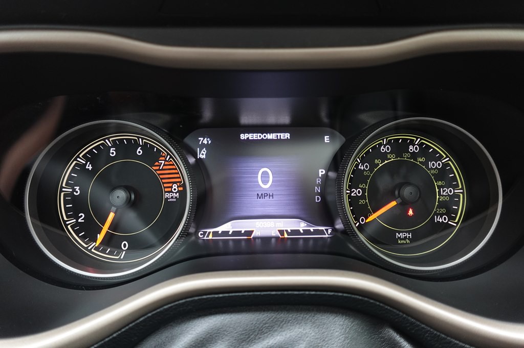 2018 Jeep Cherokee Image 17