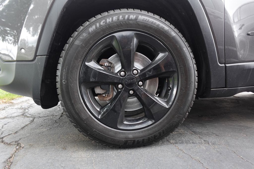 2018 Jeep Cherokee Image 20