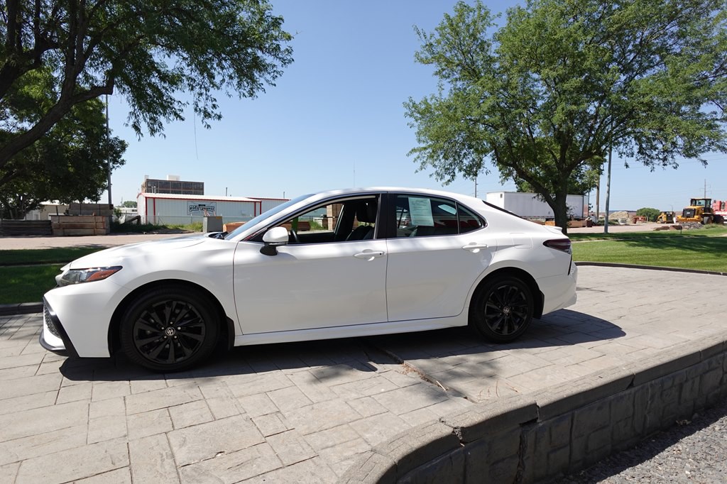 2024 Toyota Camry Image 6