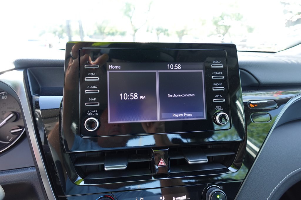 2024 Toyota Camry Image 10