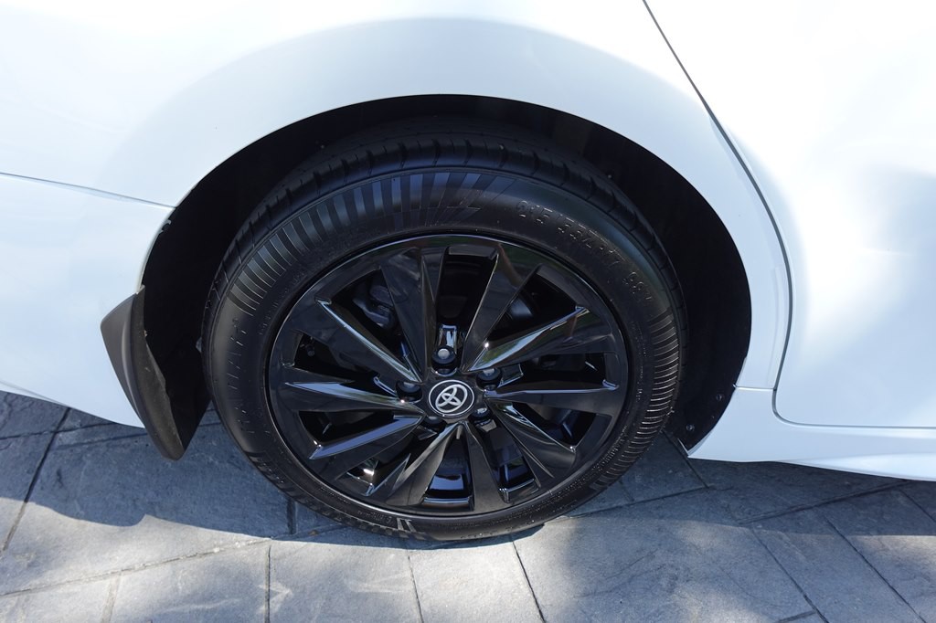 2024 Toyota Camry Image 19