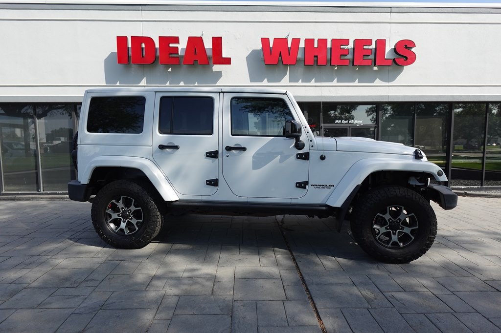 2015 Jeep Wrangler Unlimited Image 1