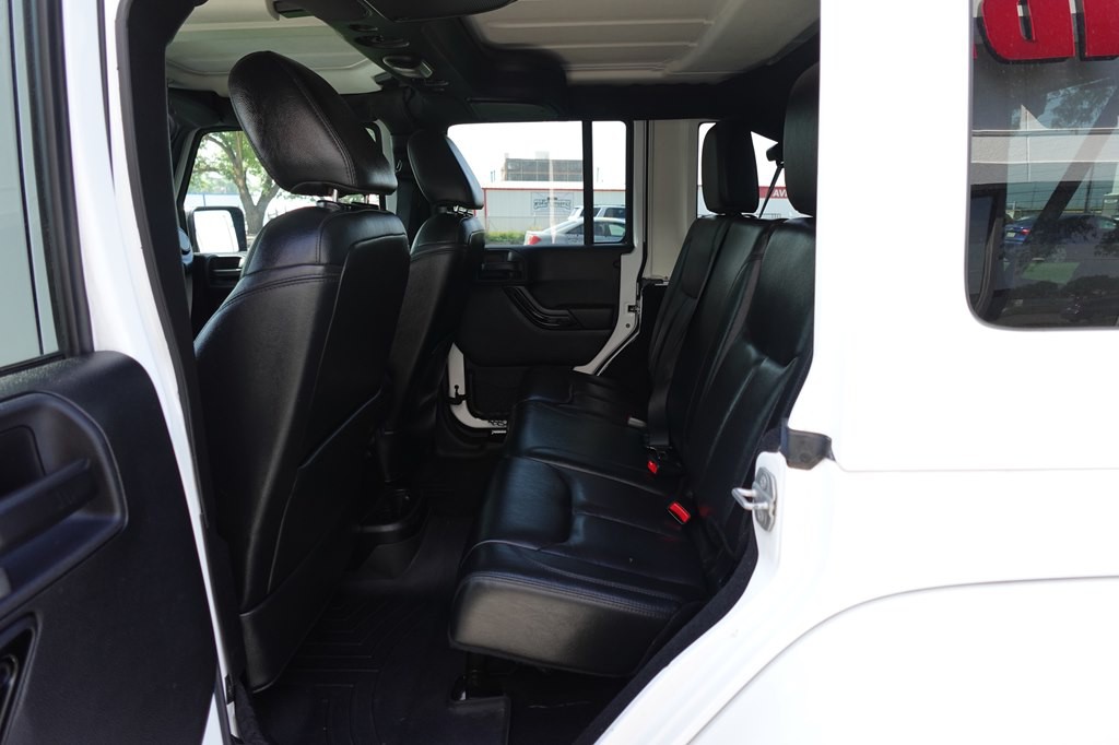 2015 Jeep Wrangler Unlimited Image 10