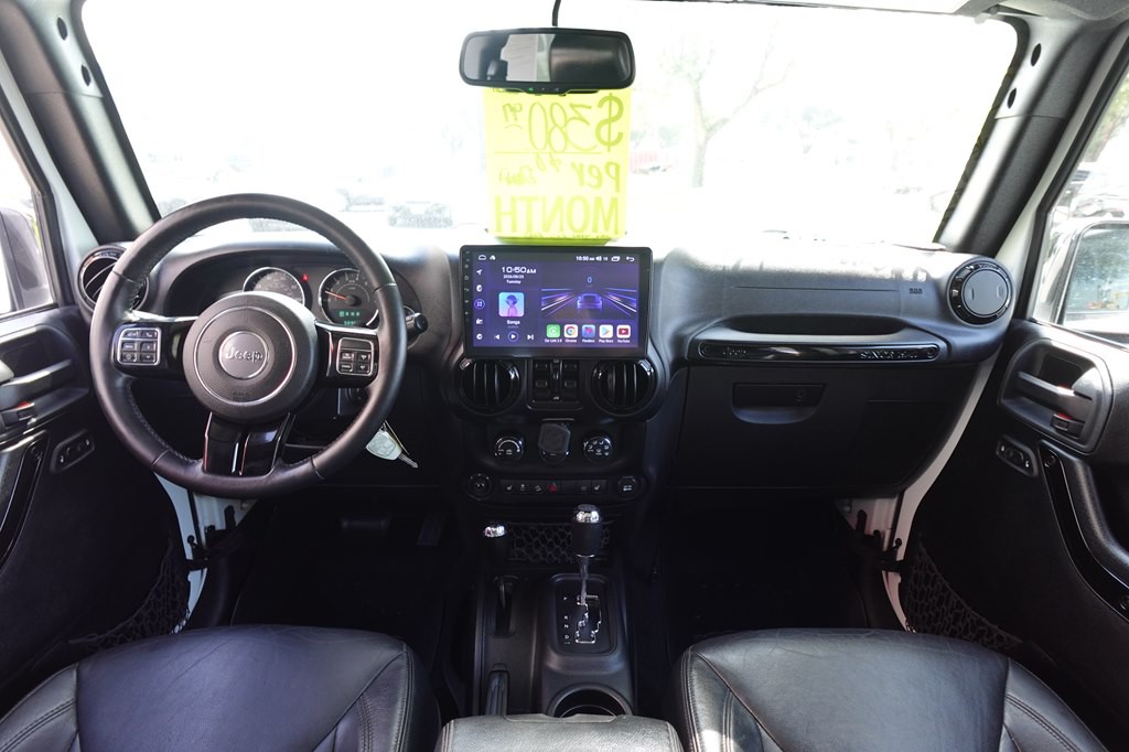 2015 Jeep Wrangler Unlimited Image 15