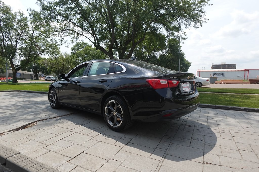 2024 Chevrolet Malibu Image 5