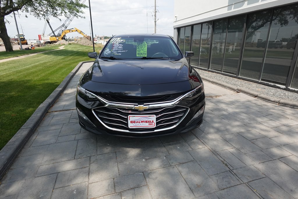 2024 Chevrolet Malibu Image 8