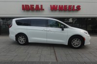 Image for 2024 Chrysler Pacifica Touring L ID: 7552900