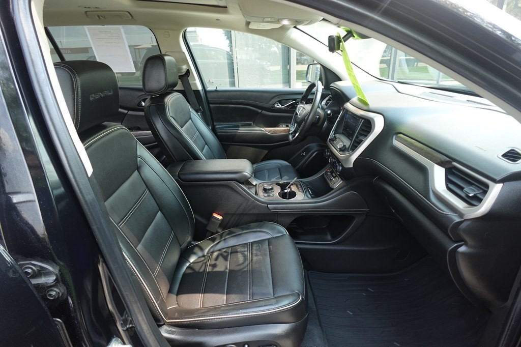 2021 GMC Acadia Image 14