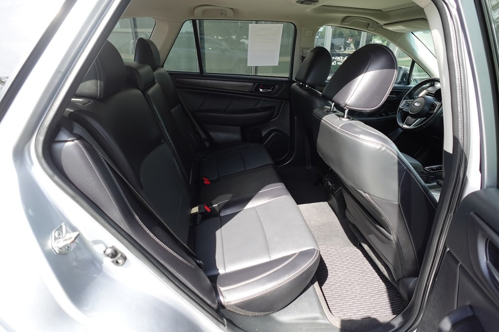 2018 Subaru Outback Image 12