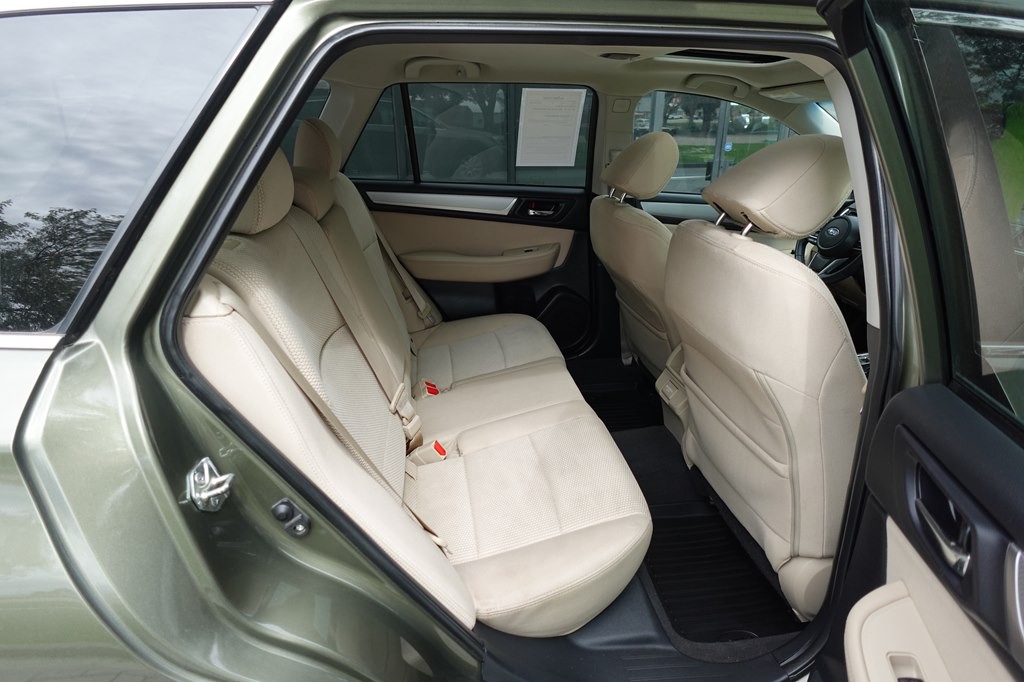 2018 Subaru Outback Image 32