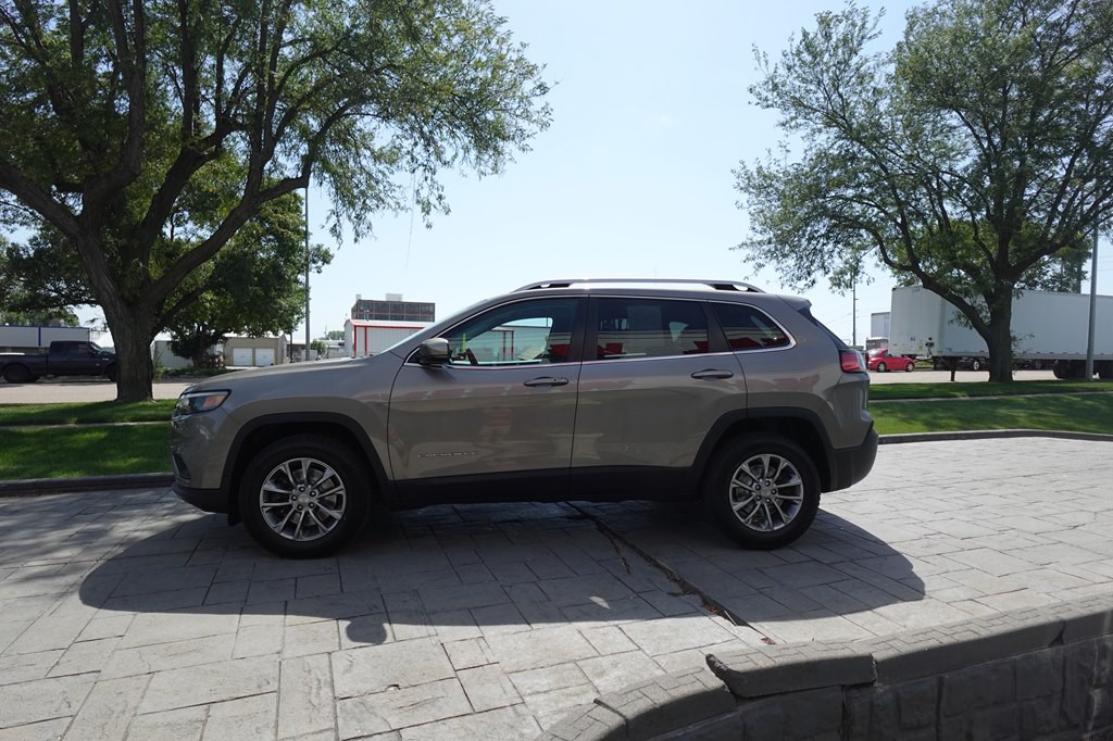 2019 Jeep Cherokee Image 6