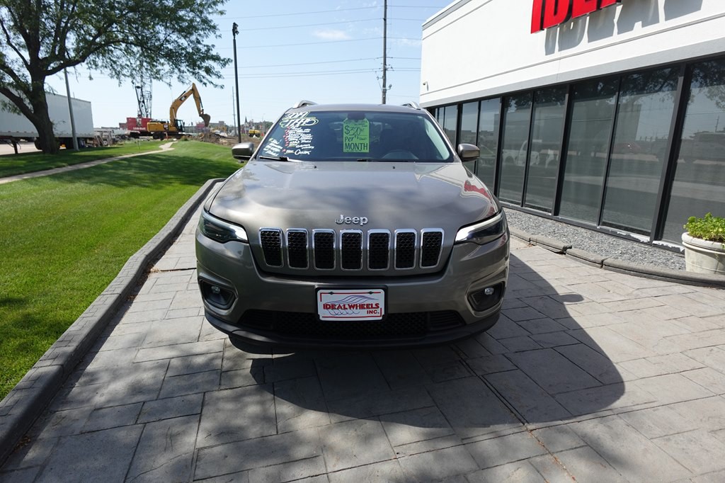 2019 Jeep Cherokee Image 8