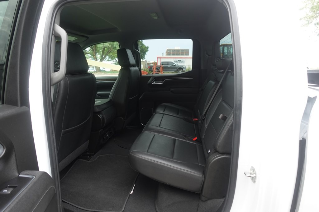 2025 GMC Sierra Image 10