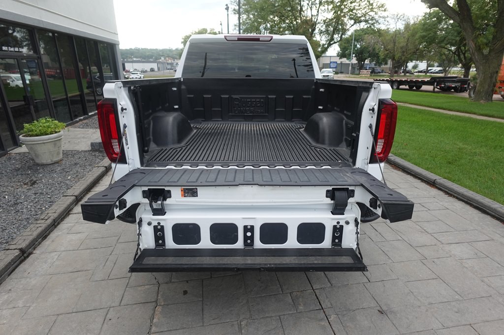 2025 GMC Sierra Image 11