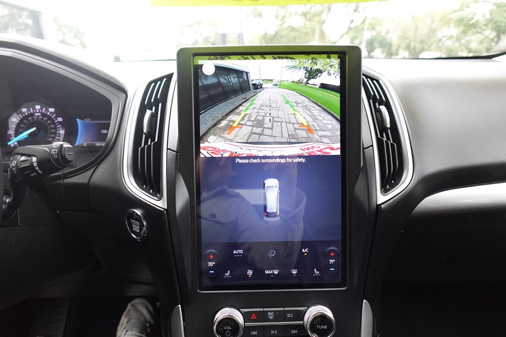 2024 Ford Edge Image 17