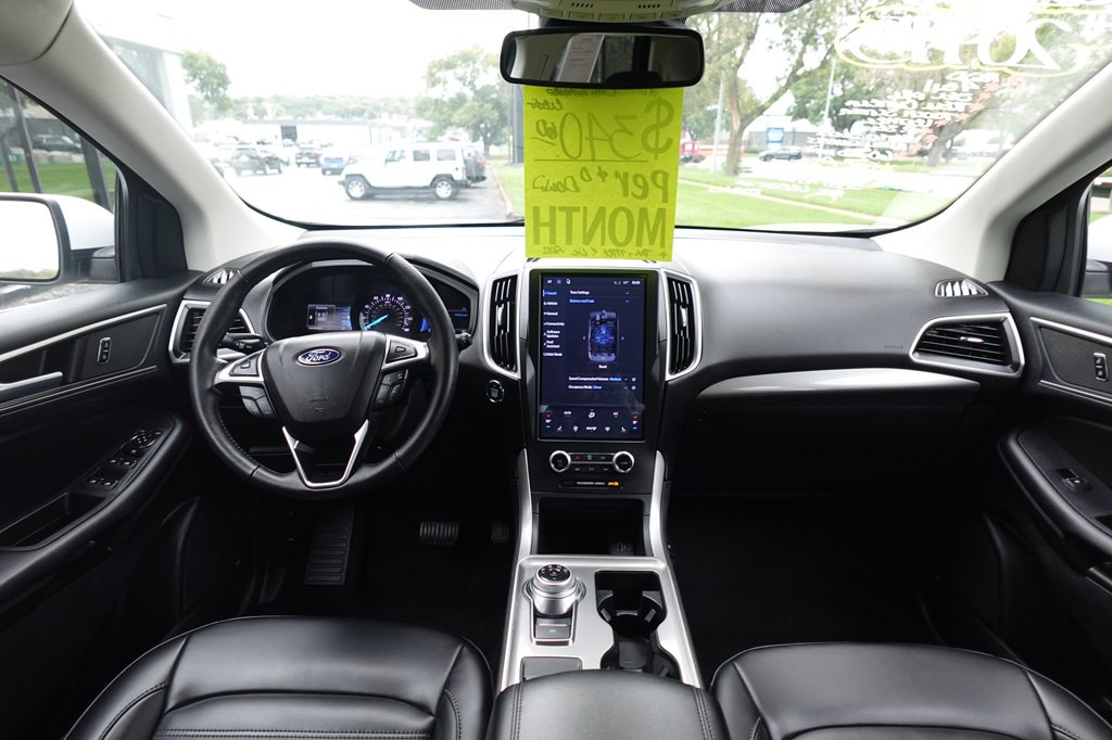 2024 Ford Edge Image 34