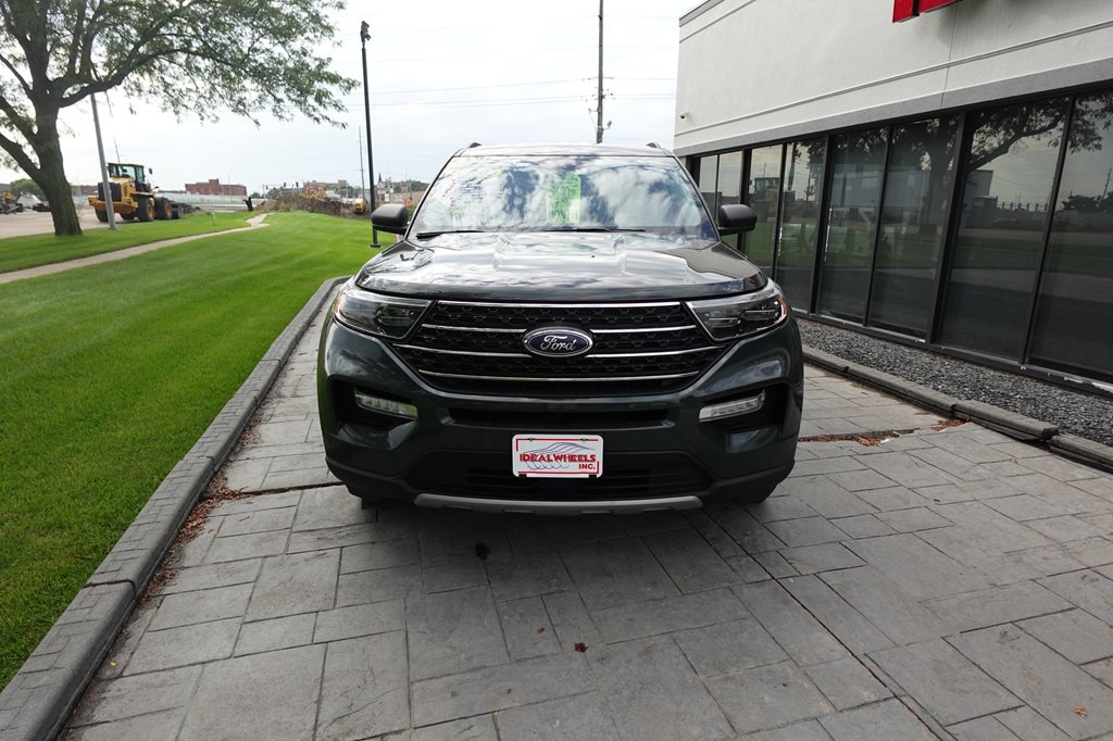 2024 Ford Explorer Image 8