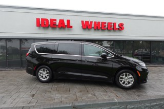 Image for 2024 Chrysler Pacifica Touring L ID: 7647102