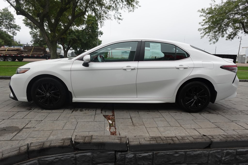 2024 Toyota Camry Image 5
