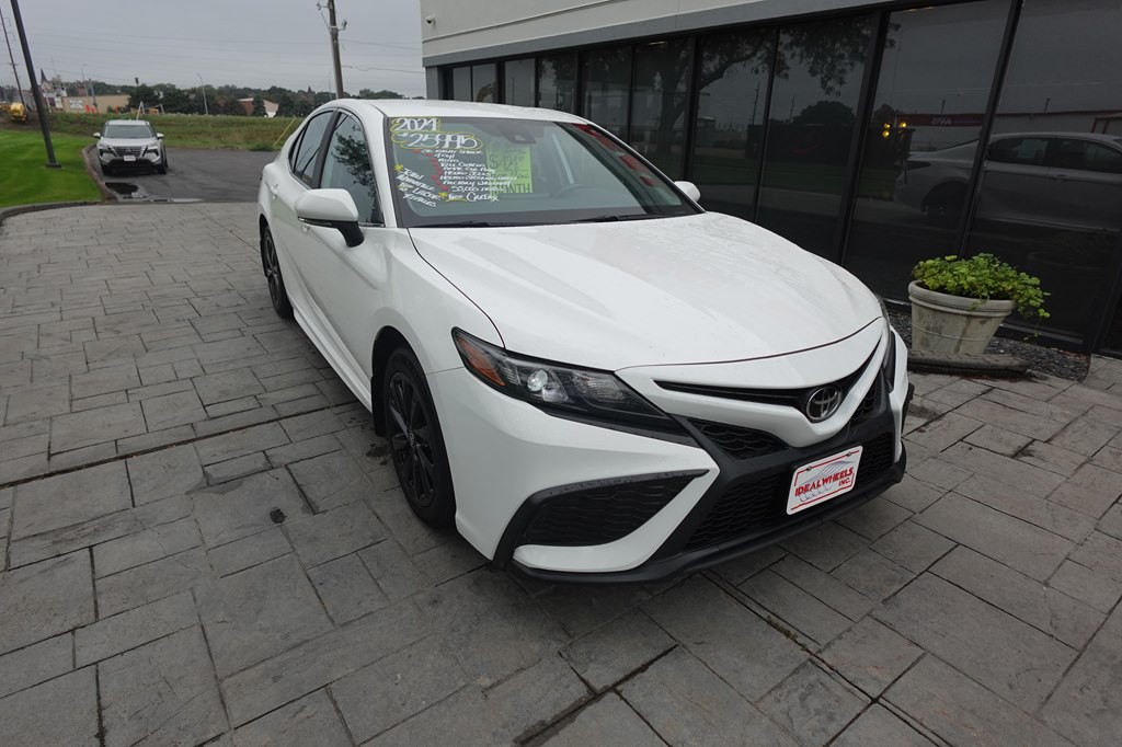 2024 Toyota Camry Image 8