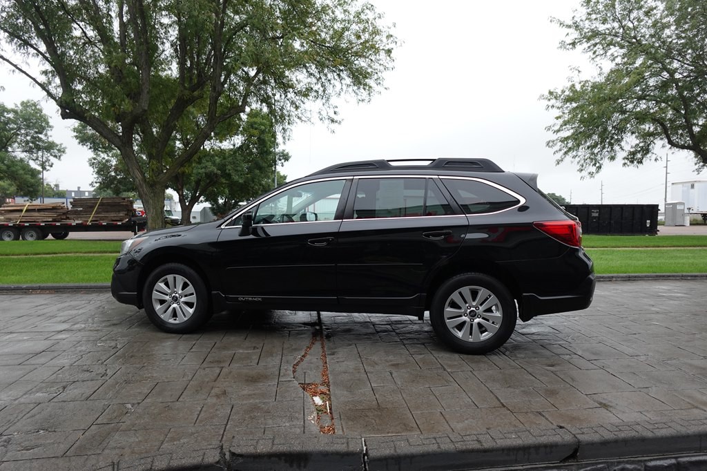 2018 Subaru Outback Image 6