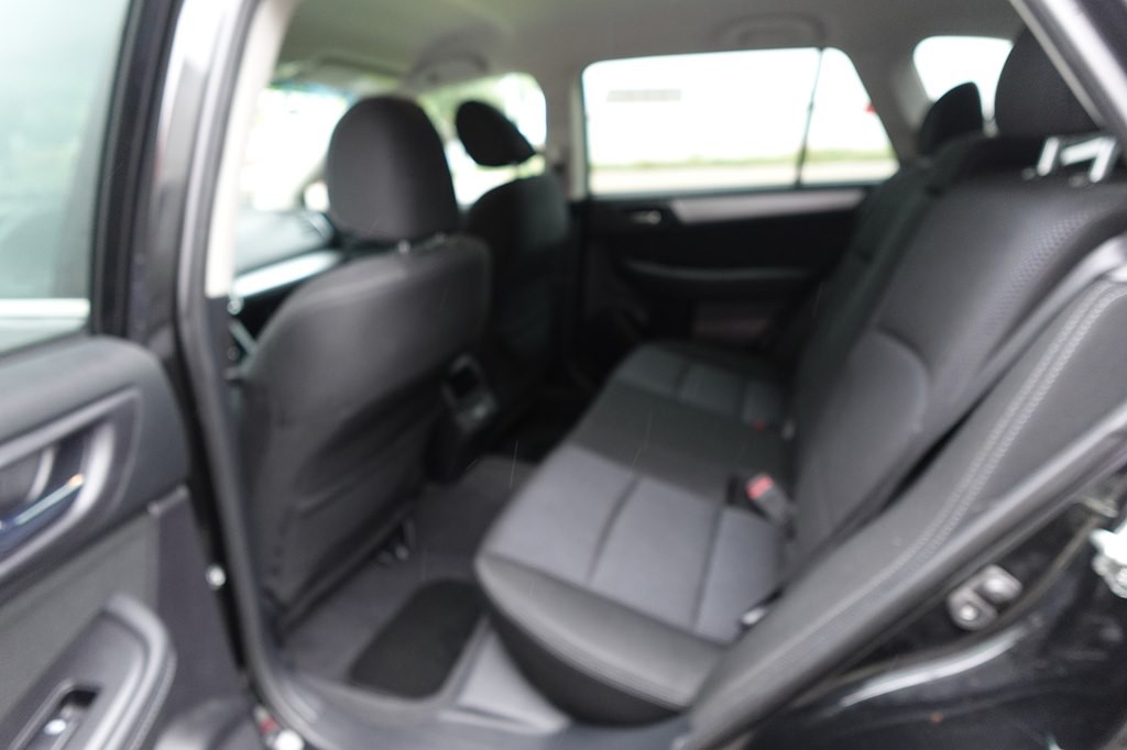 2018 Subaru Outback Image 14