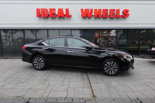 Image for 2025 Nissan Altima SV ID: 7667135