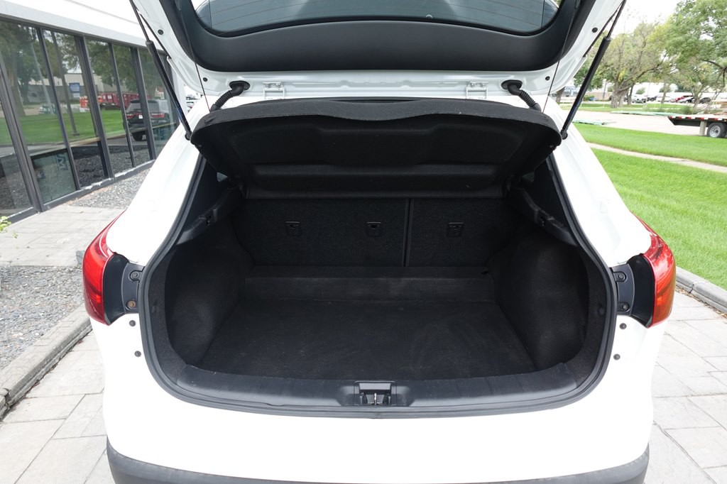 2017 Nissan Rogue Image 11