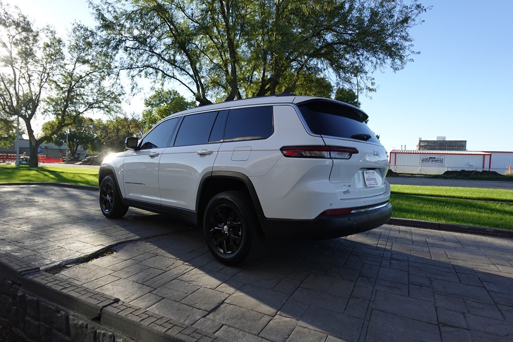 2023 Jeep Grand Cherokee Image 5