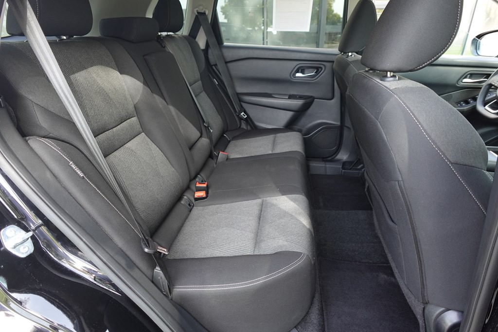 2024 Nissan Rogue Image 17