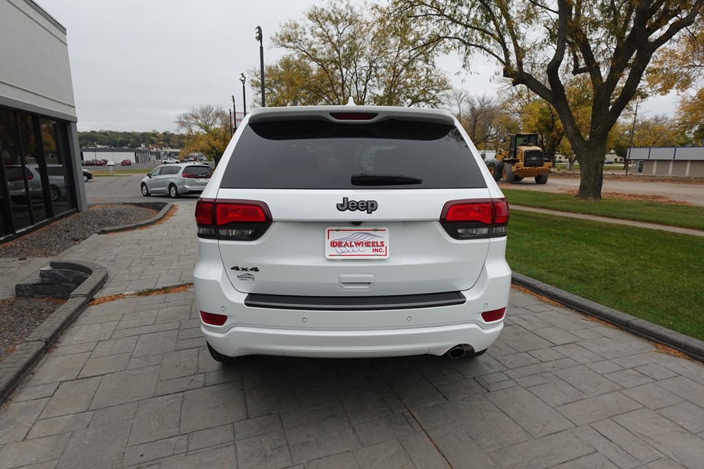 2021 Jeep Grand Cherokee Image 4
